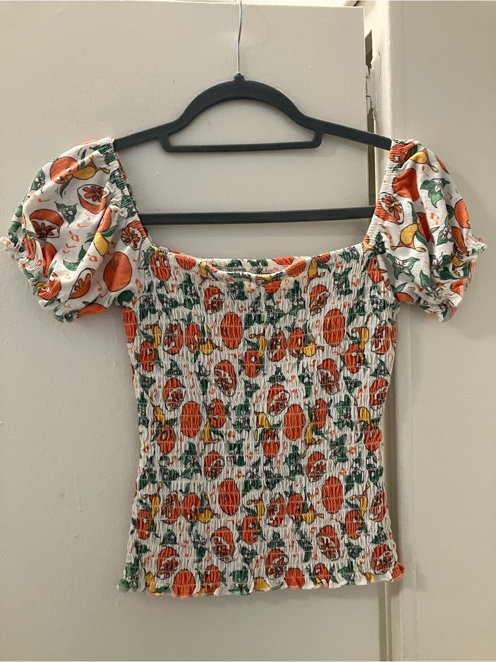 Disney Vault Collection Orange Bird Smocked Cap Sleeve Top Sz XS.